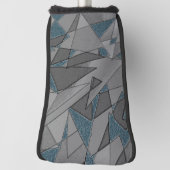 Grijze driehoeksnede met ruwe, donkerblauwe stukke golfheadcover (Draai 90)