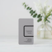 Grijze, eenvoudige minimalistische platte professi visitekaartje (Staand voorkant)