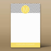 Grijze en gele Chevrons met aangepast monogram Post-it® Notes