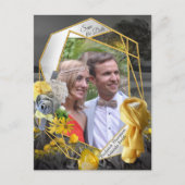 Grijze en gele tulpen met zonsondergang aankondigingskaart (Voorkant)