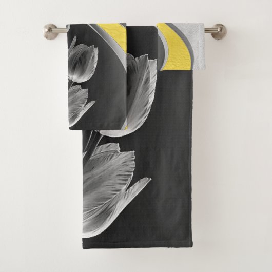 Grijze en gele tulpenbloem 2021 kleuren bad handdoek (Insitu)