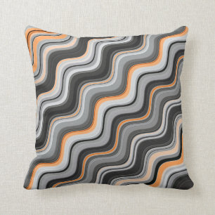 Grijze en Oranje Wavy Stripes Kussen