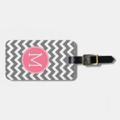 Grijze en roze Chevrons met aangepast monogram Bagagelabel (Voorkant horizontaal)