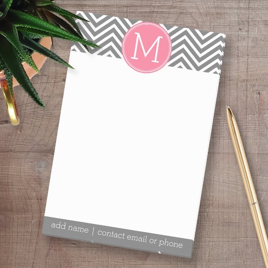 Grijze en roze Chevrons met aangepast monogram Post-it® Notes