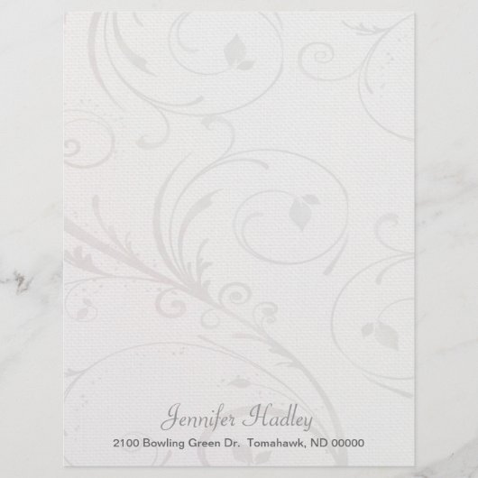 Grijze en witte bloederige aangepaste briefkatione (Voorkant)