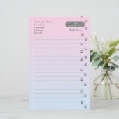 Grijze en witte kat met kattenvoetafdrukken briefpapier (Staand voorkant)