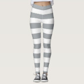 Grijze en witte strepen leggings (Voorkant)
