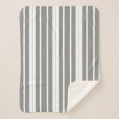 Grijze en witte strepen sherpa deken (Voorkant)