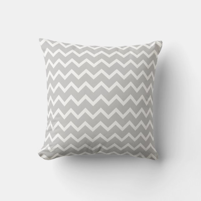 Grijze en witte zigzag Stripes. Kussen (Voorkant)