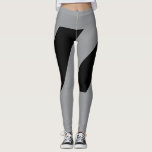 Grijze en zwarte Leggings<br><div class="desc">Grijze leggings zijn een veelzijdig en stijlvol kledingstuk, dat comfort en functionaliteit combineert met een neutrale, eigentijdse toon. Hier is een uitgebreide beschrijving: Style & Fit: Grijze leggings zijn slank passend van de taille tot aan de enkels. Ze knuffelen het lichaam en bewegen ermee, en bieden een strak silhouet. Verkrijgbaar...</div>
