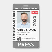 Grijze foto- en logo-pers-ID QR-code Badge (Voorzijde)