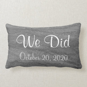 Grijze graniet "We deden" Monogrammed Wedding Pill Kussen