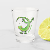 Grijze groene gekko-groeten met bug-cartoon shot glas (Voorkant)