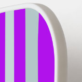 Grijze groene strepen op  Paars Pickleball Paddle (Links Detail)