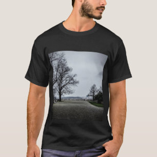 Grijze herfstdag in Praag T-shirt