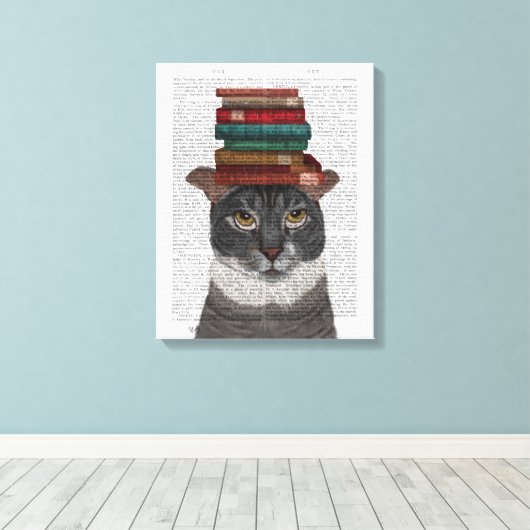 Grijze kat met Boeken op kop Canvas Afdruk (Insitu (Houten vloer))