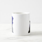 Grijze katje met blauw bovenste hak en blauwe snor koffiemok (Center)