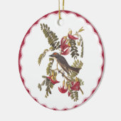 Grijze kingvogel in roze bloeiende vogelboom keramisch ornament (Links)
