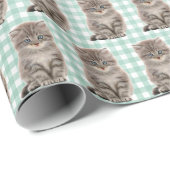 Grijze Kitten Op Groene en Witte Gingham Cadeaupapier (Rol Hoek)