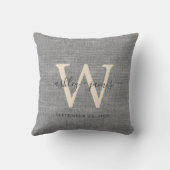 Grijze Linnen Ivoor Monogram Trouwherinnering Kussen (Achterkant)