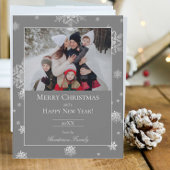 Grijze moderne sneeuwvlokken Plat vakantiefoto kaa Feestdagenkaart