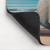 Grijze Olifant en Muis Op Strand Log Muismat (Hoek)