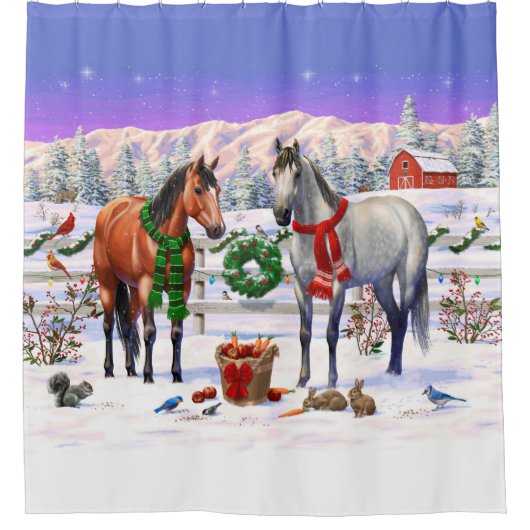 Grijze paarden op de baai en appel in het sneeuwke douchegordijn (Voorkant)