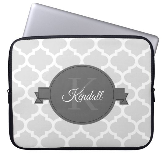 Grijze Quatrefoil-laptophoes Laptop Sleeve (Voorkant)