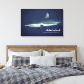 Grijze rifhaai in Yap Micronesia Canvas Afdruk (Insitu (Slaapkamer))