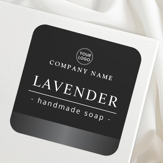 Grijze satijngrens zwart logo etiket