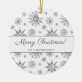 Grijze sneeuwvlokken en kerstmis met aangepaste na keramisch ornament (Voorkant)