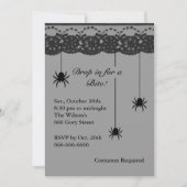 Grijze spieren en Lace Costume Party Invitation Kaart (Voorkant)