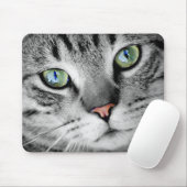 Grijze Tabby Groene Ogen Close-up Muismat (Met muis)