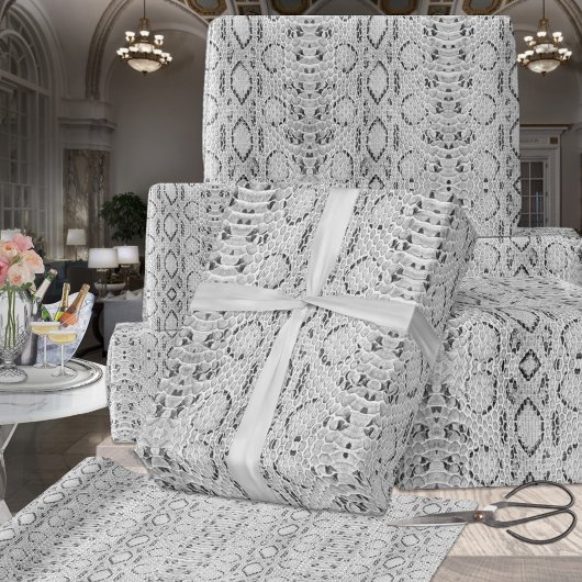 Grijze toon zwart en witte snakeskin cadeaupapier