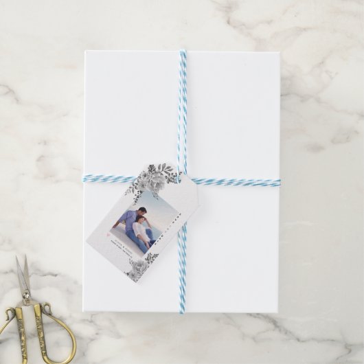 Grijze waterverf bloemen en foto's cadeaulabel (Met Touw)