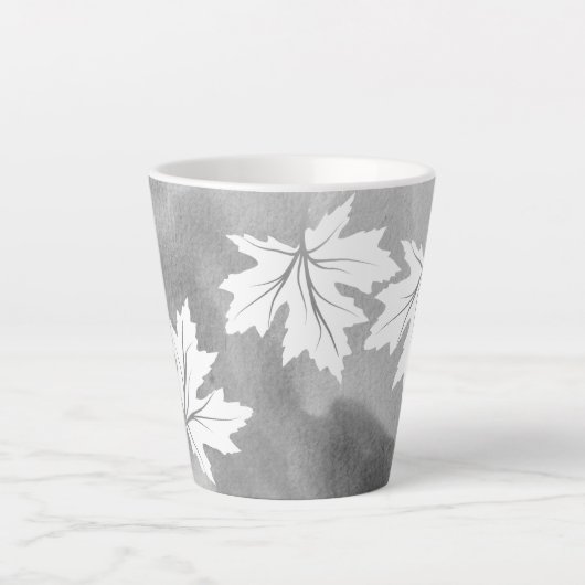 Grijze waterverf en witte paardenbladeren latte mok (Voorkant)