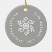 Grijze Winter Sneeuwvlok Eerste Kerst Keepsake Keramisch Ornament (Voorkant)