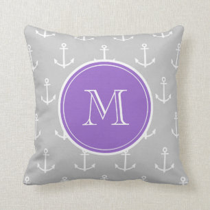 Grijze witte kleuren, Paarse monogram Kussen
