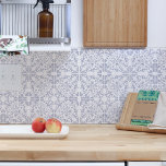 Grijze witte Vintage Oorspronkelijke unieke Waterv Tegeltje<br><div class="desc">Prachtige,  hoogwaardige originele waterverf  botanische patroonkeramische tegel,  fijne,  moderne,  lichtgrijze kleur op een witte achtergrond. Ideaal voor een nieuwe stijl van interieur. Ideaal voor een stijlvolle keukenbacksplash,  badkamer of wanddecoratie. Fotocreditering Hoesje: zelfmoordwinkel</div>