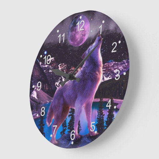 Grijze wolf in bos grote klok (Hoek)