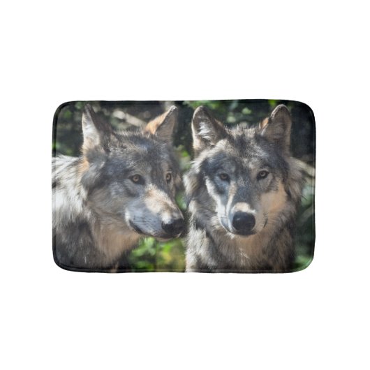 Grijze wolven in de wilde natuur badmat (Voorkant)