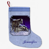 Grijze wolven in wintersneeuw bij nacht kleine kerstsok (Voorkant)