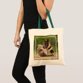Grijze Wolvenwelpen Worstelen Tote Bag (Voorkant (product))