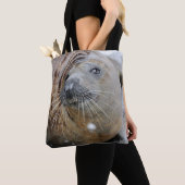 Grijze zegel op ijs tote bag (Dichtbij)