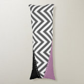 Grijze zigzag, Grijze Chevron, Zigzag Pattern, Paa Lichaamskussen (Voorkant Verticaal)