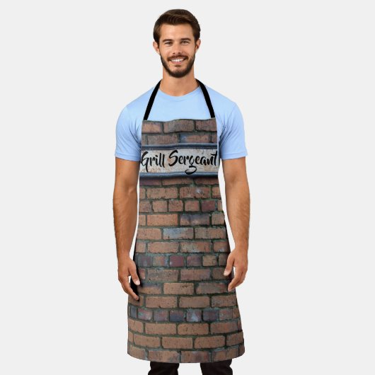 Grill Sergeant Brick Wall Rusty Sign Gepersonalise Schort (Gedragen)