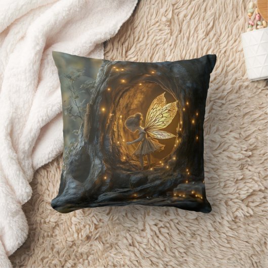 grillig afbeelding van een fee in de holte van een kussen (Deken)