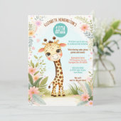 grillig Schattige Giraffe verjaardagsfeestje Kaart (Staand voorkant)