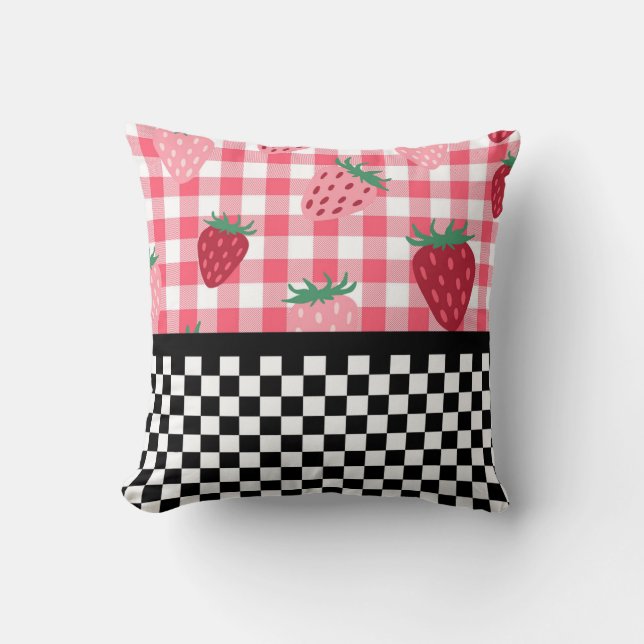 Grillige Aardbeien en Schaakbord Kussen (Voorkant)