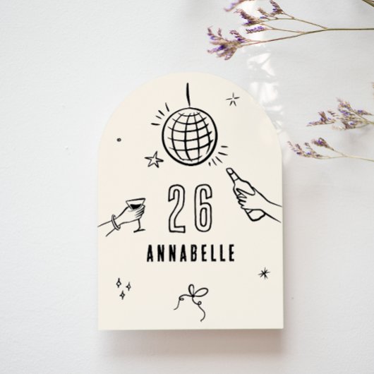 grillige hand getekende boog verjaardagsfeest drin kaart